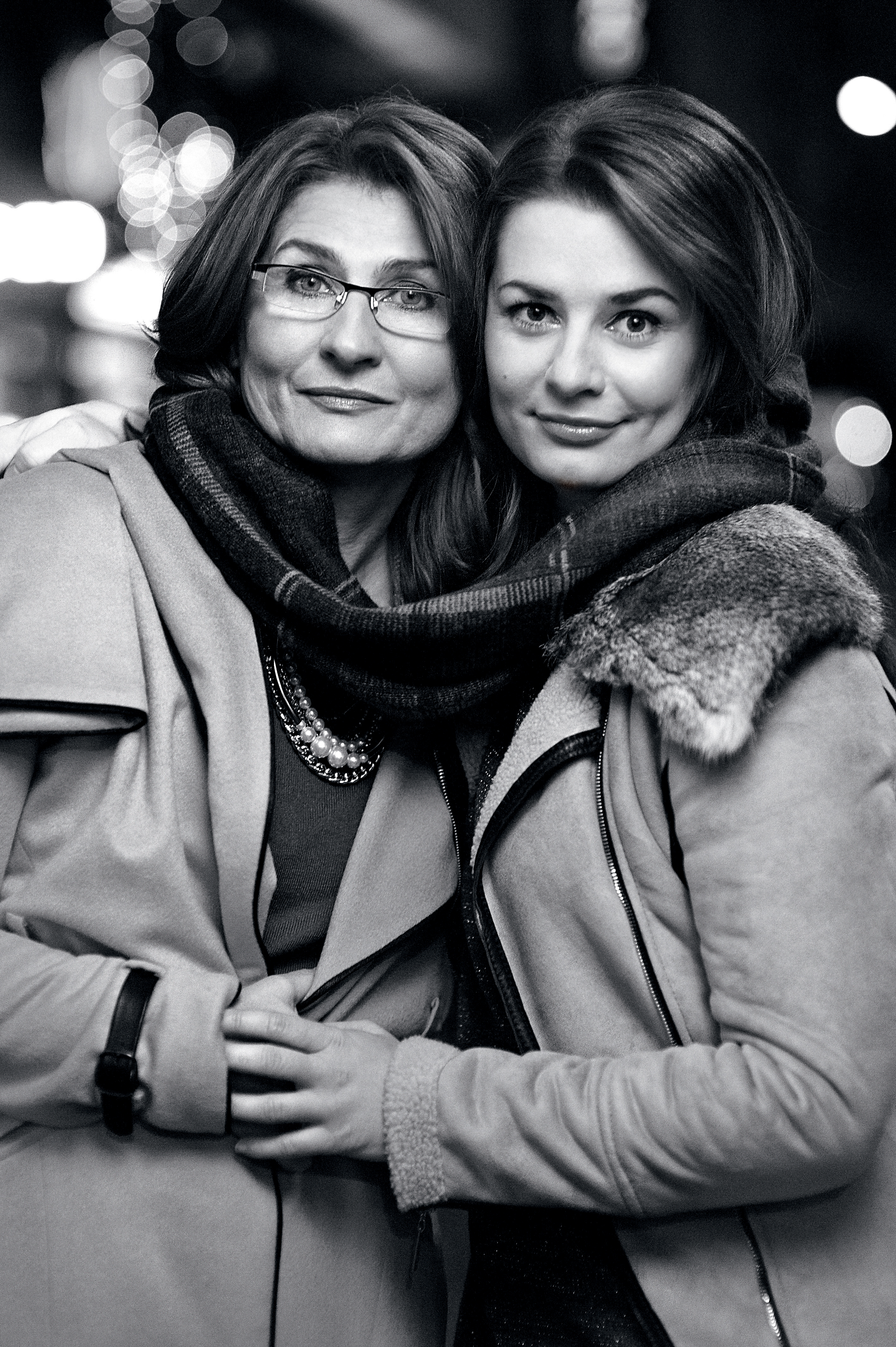 Joanna Burkot z mamą Anielą. (fot. Marcin Kempski)
