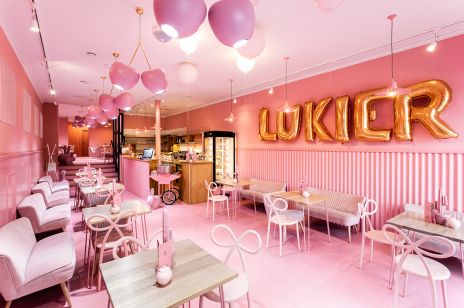 Lukier - różowa kawiarnia w Lesznie