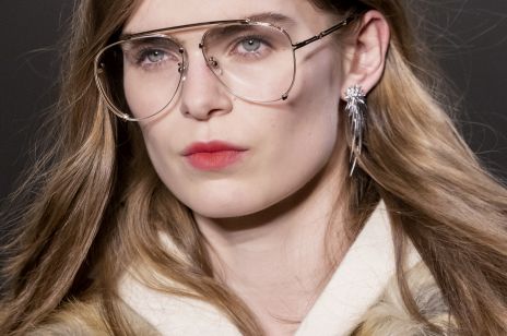 Jak dobrać okulary do kształtu twarzy - trendy wiosna 2020