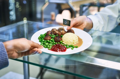 Połowa menu w IKEA będzie wegańska już w 2025 roku