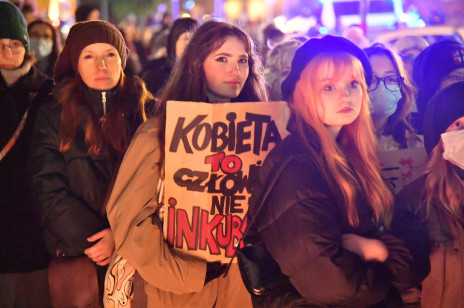 Marsz dla Izy i protesty w całej Polsce. Ulicami przeszły tłumy