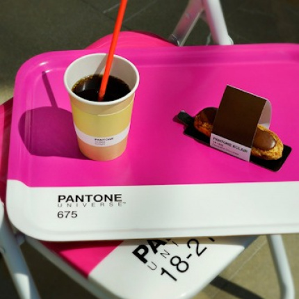Pantone Cafe w Monako