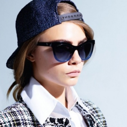 Cara Delevingne w kampanii Chanel wiosna-lato 2016 Eyewear Collection