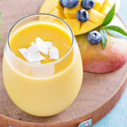 Śniadanie fit: wegańskie mango lassi