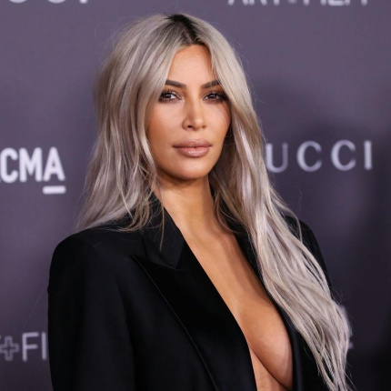 Kim Kardashian zmieniła fryzurę
