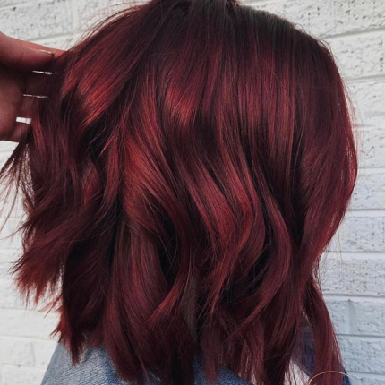 Mulled Wine Hair - najmodniejszy kolor włosów na 2018 rok?