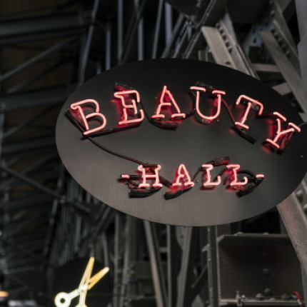 beauty-hall