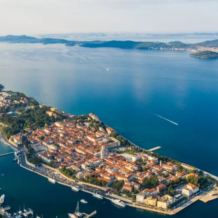 Snuj morskie opowieści, odkrywając chorwackie wyspy. W te wakacje obieramy kierunek na Zadar