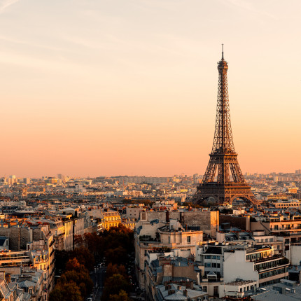 Paryż - widok na wieżę Eiffle'a