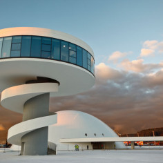 Cultural Centre in Aviles, Hiszpania, projekt: Oscar Niemeyer