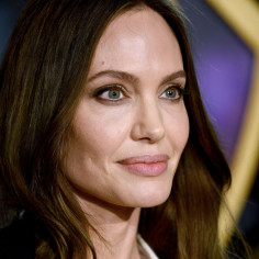 Angelina Jolie zakochana? Aktorka została przyłapana na spotkaniu z pewnym milionerem