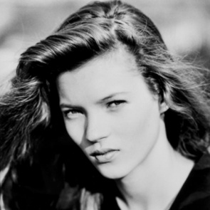 Portrety 14-letniej Kate Moss trafią na aukcję