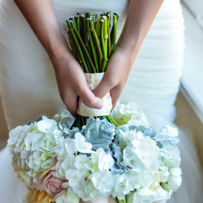 #WeddingBouquet - ślubny bukiet na Instagramie , fot. Instagram/poppyhill_flowers