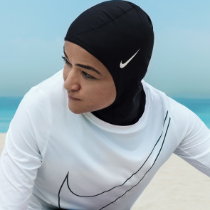 Firma Nike stworzyła sportowy hijab