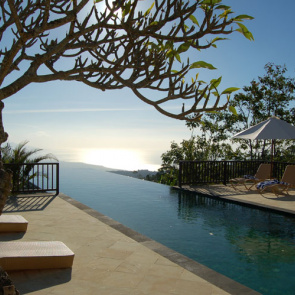 Bali, Indonezja: Munduk Moding Plantation Nature Resort & Spa - infinity pool