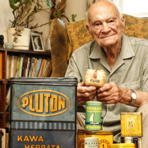 Kawa "Pluton" wraca do sprzedaży, na zdjęciu: ostatni przedwojenny dyrektor firmy Kordian Tarasiewicz