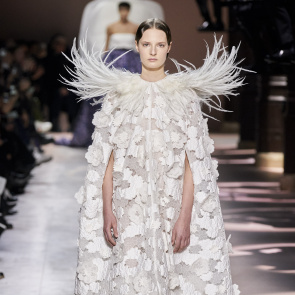 Suknie ślubne 2020: haute couture