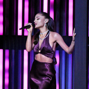 Ariana Grande po ślubie pokazała obrączkę