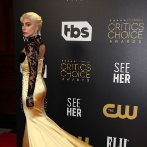 Lady Gaga na gali Critics Choice Awards 2022 w Londynie