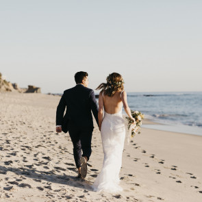 Ślub nad morzem - jak i gdzie go zorganizować? Porady i inspiracje
