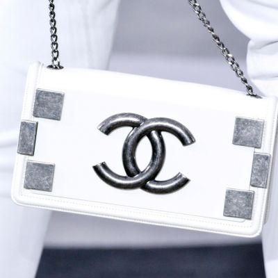 Sklep Chanel online?
