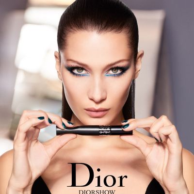 Bella Hadid w kampanii Dior Makeup