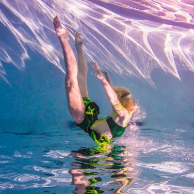 Balet pod wodą - tancerki baletowe przypominające syreny
