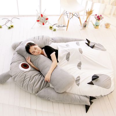 Łóżko z Totoro