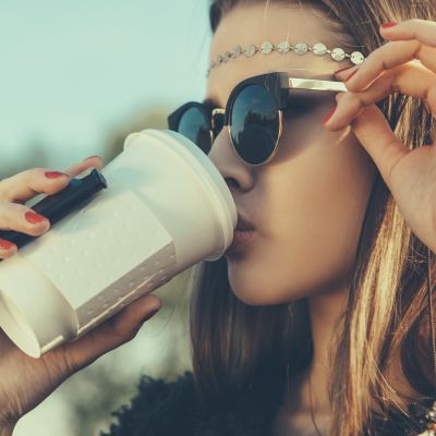 Trzy kawy dziennie wydłużają życie?