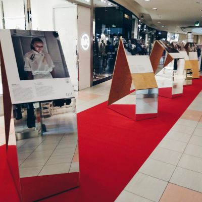 Moda w polskim kinie - wystawa w centrum handlowym Klif