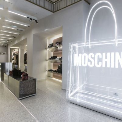 Nowy butik Moschino w Paryżu