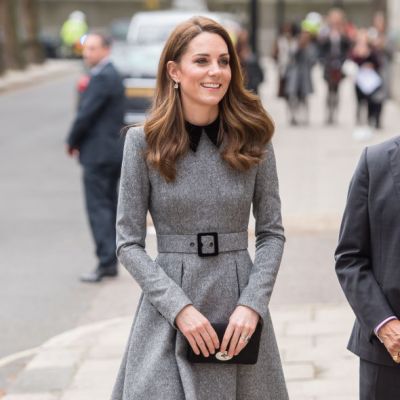 Kate Middleton w szarej sukience od Carherine Walker [ELLE Spy]