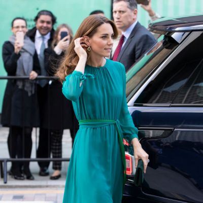 Kate Middleton w zwiewnej turkusowej sukience [ELLE Spy]