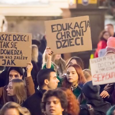 Protesty przeciwko zakazowi edukacji seksualnej