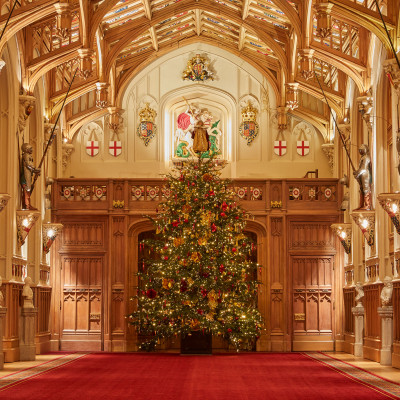 Zamek Windsor w bożonarodzeniowychdekoracjach