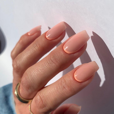 Skórki przy paznokciach: jak je usuwać i prawidłowo pielęgnować okolice paznokci?