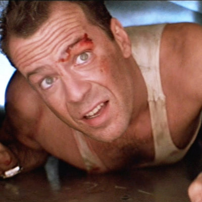 Bruce Willis w "Szklanej pułapce"