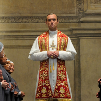 „Nowy papież”: pojawił się zwiastun serialu Paolo Sorrentino. Jest dość nietypowy