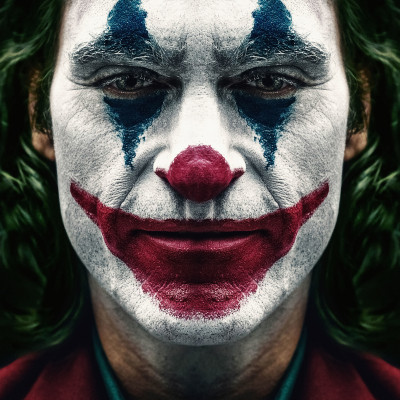 Nowości HBO GO na listopad 2020. Co oglądać? „Mroczne materie” i „Joker”