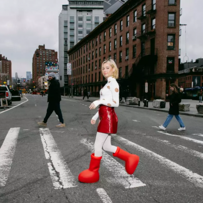 "Big Red Boots" - nowy trend