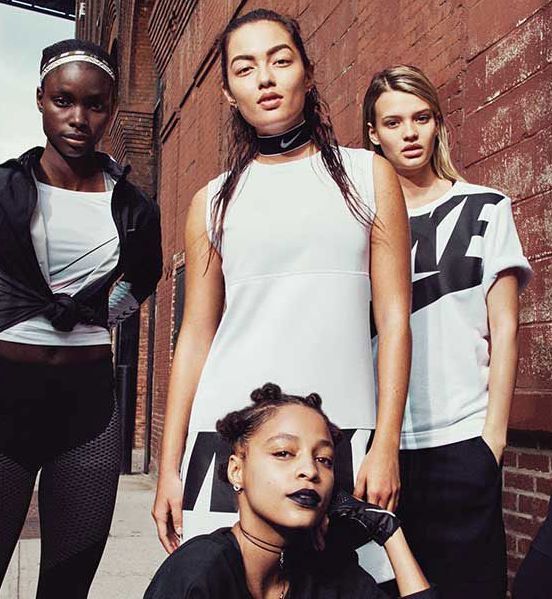 Nowa kolekcja Nike "Black and white" promuje tolerancję wobec kobiet