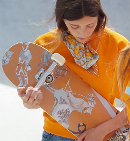 Hermès stworzył kolekcję deskorolek i longboardów na jesień 2017