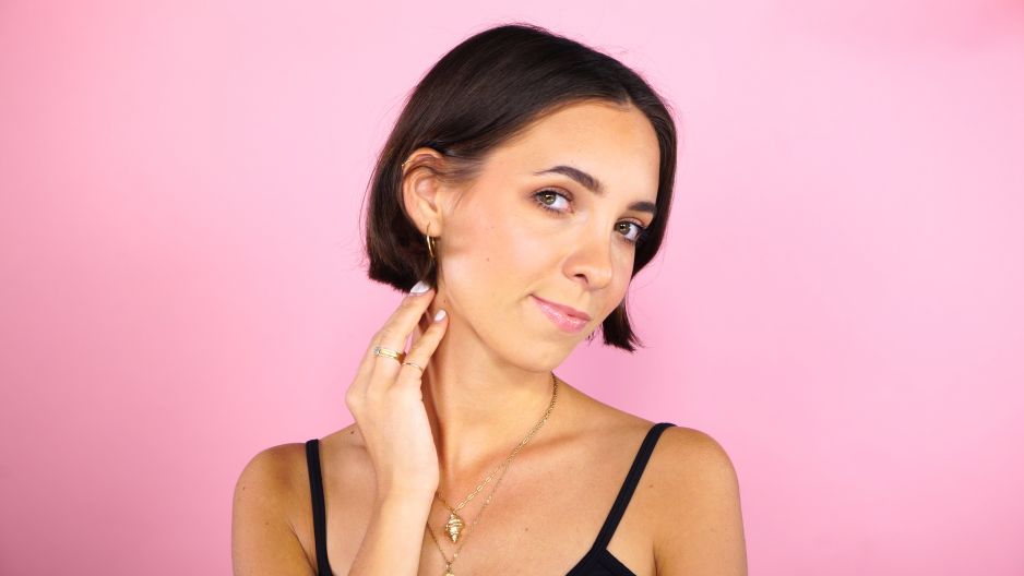 Emily Ratajkowski - makeup tutorial