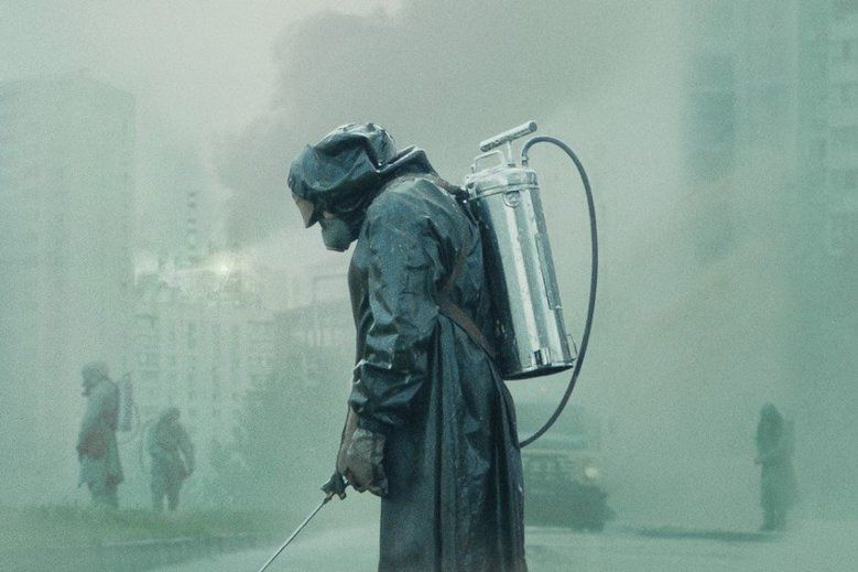 Twórca serialu "Czarnobyl" apeluje do widzów. O co chodzi? O robienie sobie selfie!
