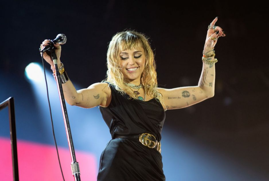 Miley Cyrus, John Legend, Pink. Gwiazdy organizują darmowe koncerty online!