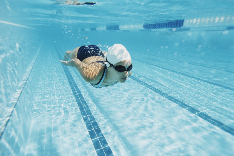 Jak nauczyć się pływać: sprawdzone sposoby dla początkujących