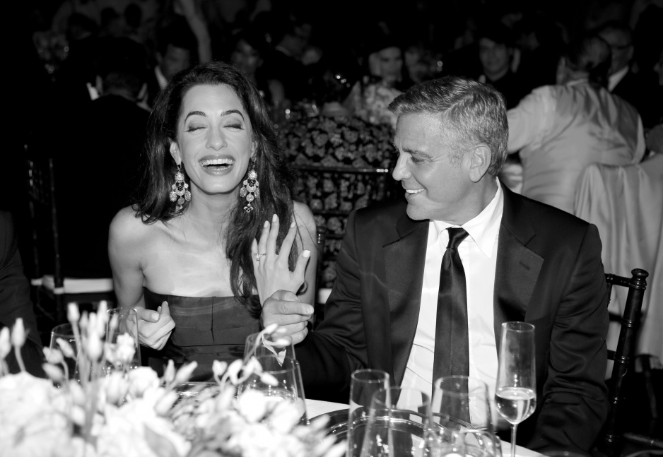 Amal Clooney: pierścionek zaręczynowy