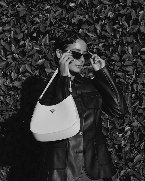 Alyssa Coscarelli z nową it-bag Prady