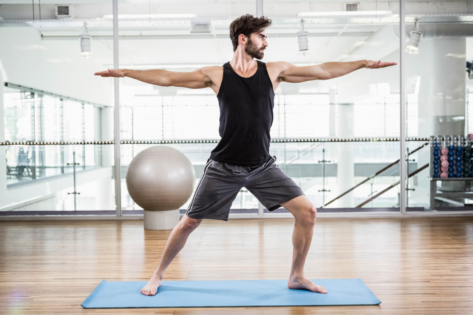 Trening jogi dla mężczyzn