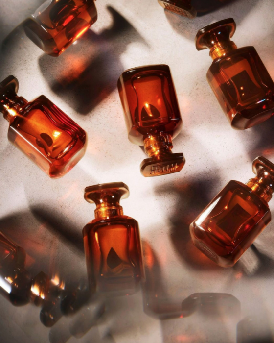 Najpiękniejsze perfumy świata: TOP 10. Oto kultowe damskie zapachy, które kochamy od lat